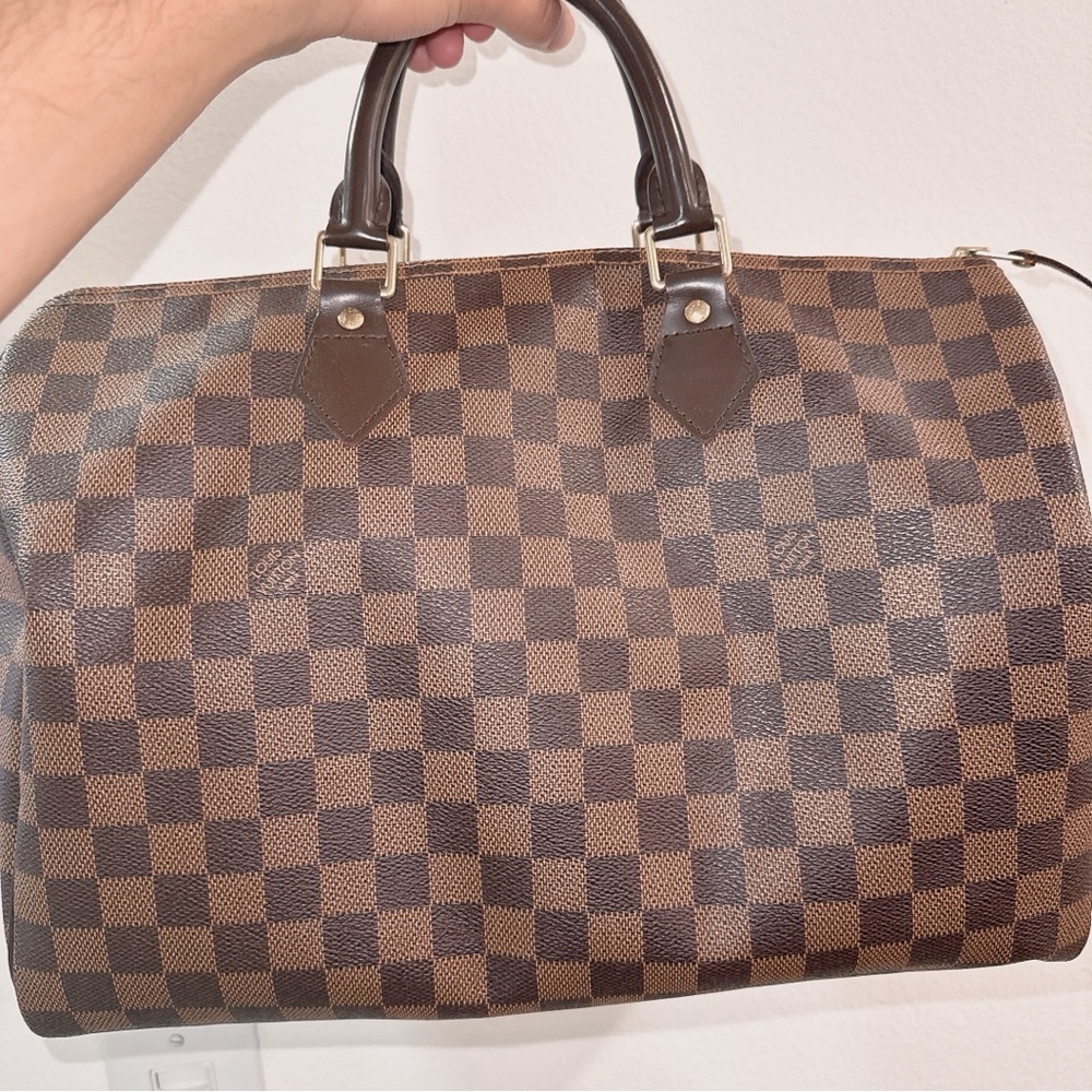 Louis Vuitton Speedy Bag